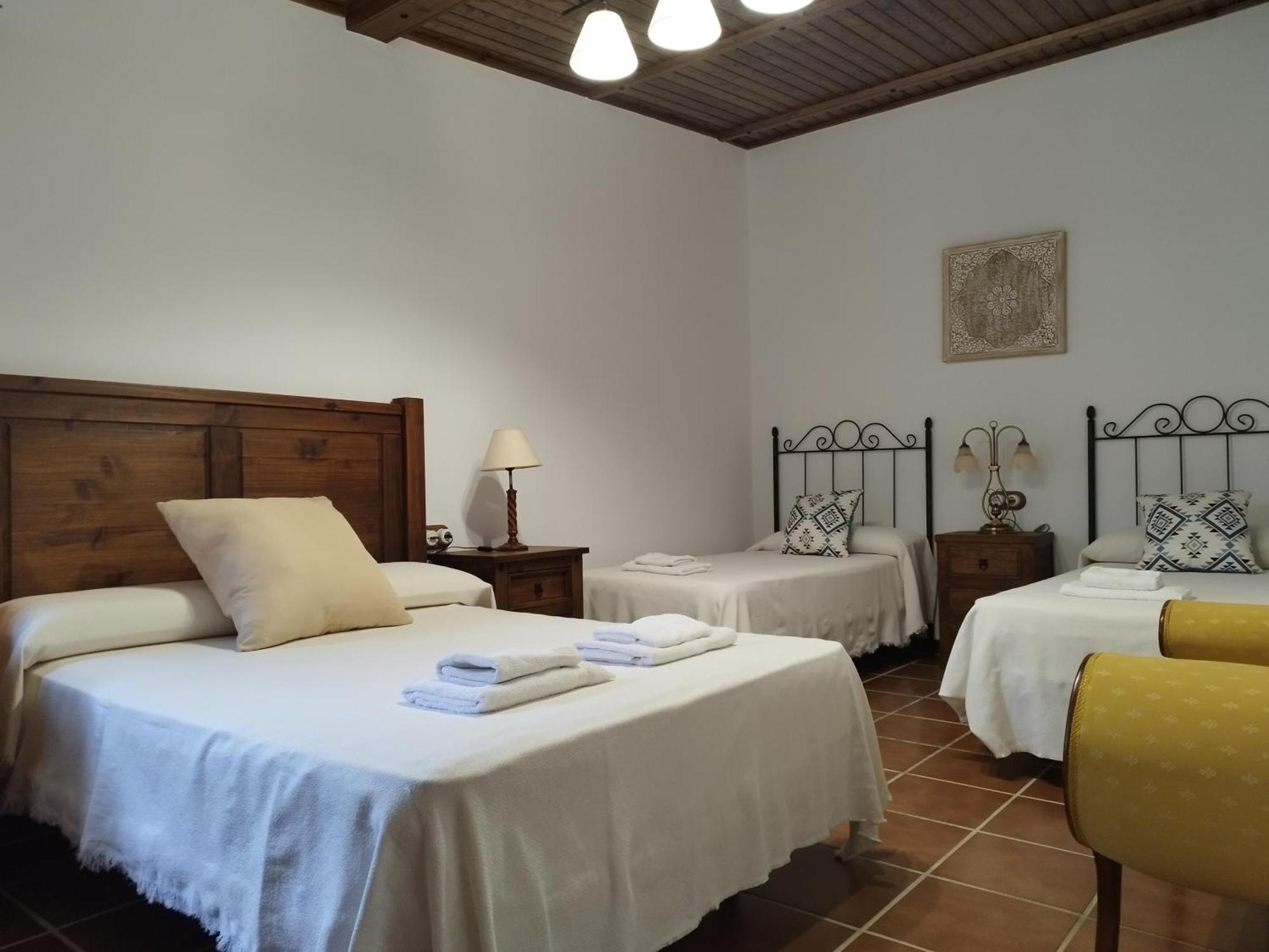 Malcocinado  Vivienda Rural Los Madronos מראה חיצוני תמונה